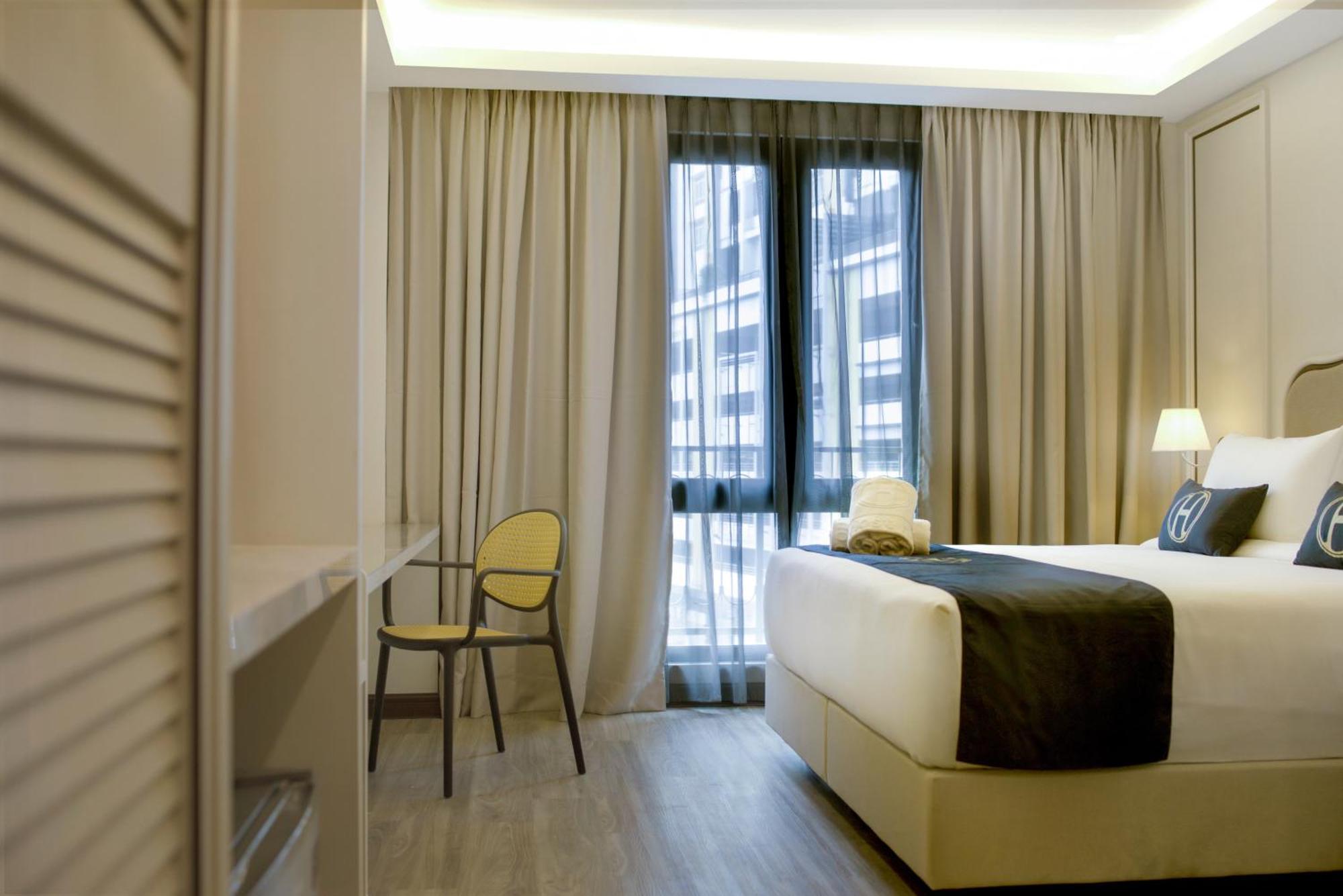 The Host Hotel Ipoh Esterno foto